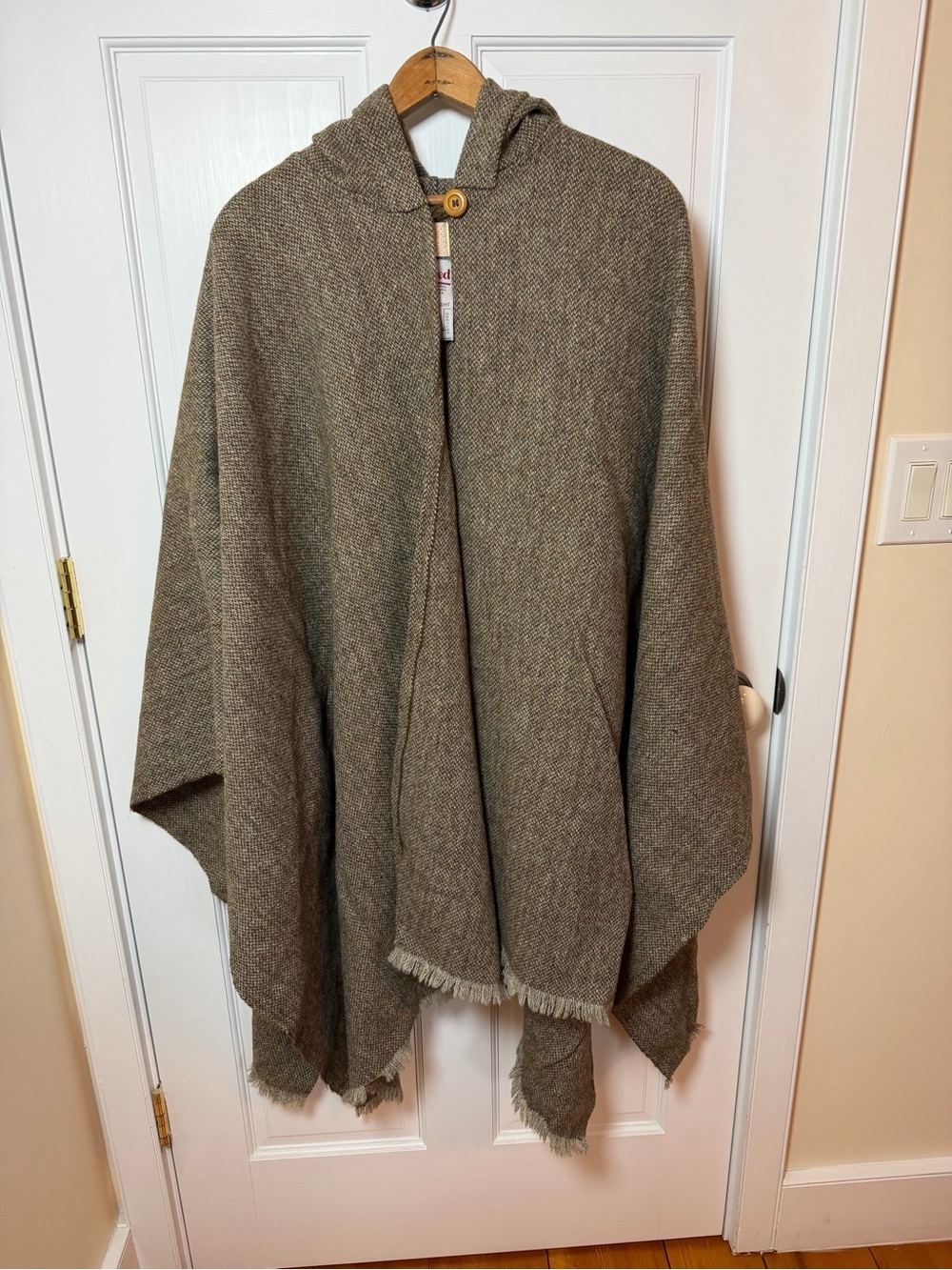 Harris Tweed Hooded Fringe Poncho Cape Handwoven Scottish Wool